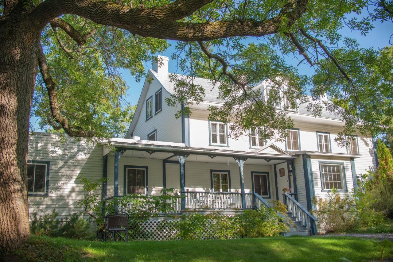 Hotel Le Triangle De L'Ile Saint-Laurent-de-l'ile d'Orleans Exteriér fotografie